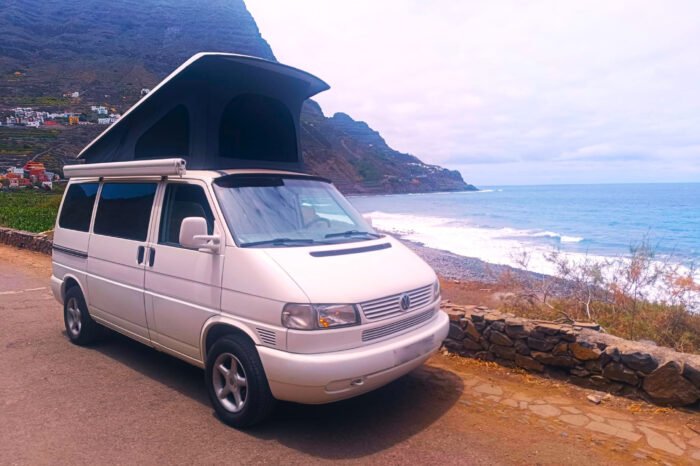 Furgoneta camper en La Gomera